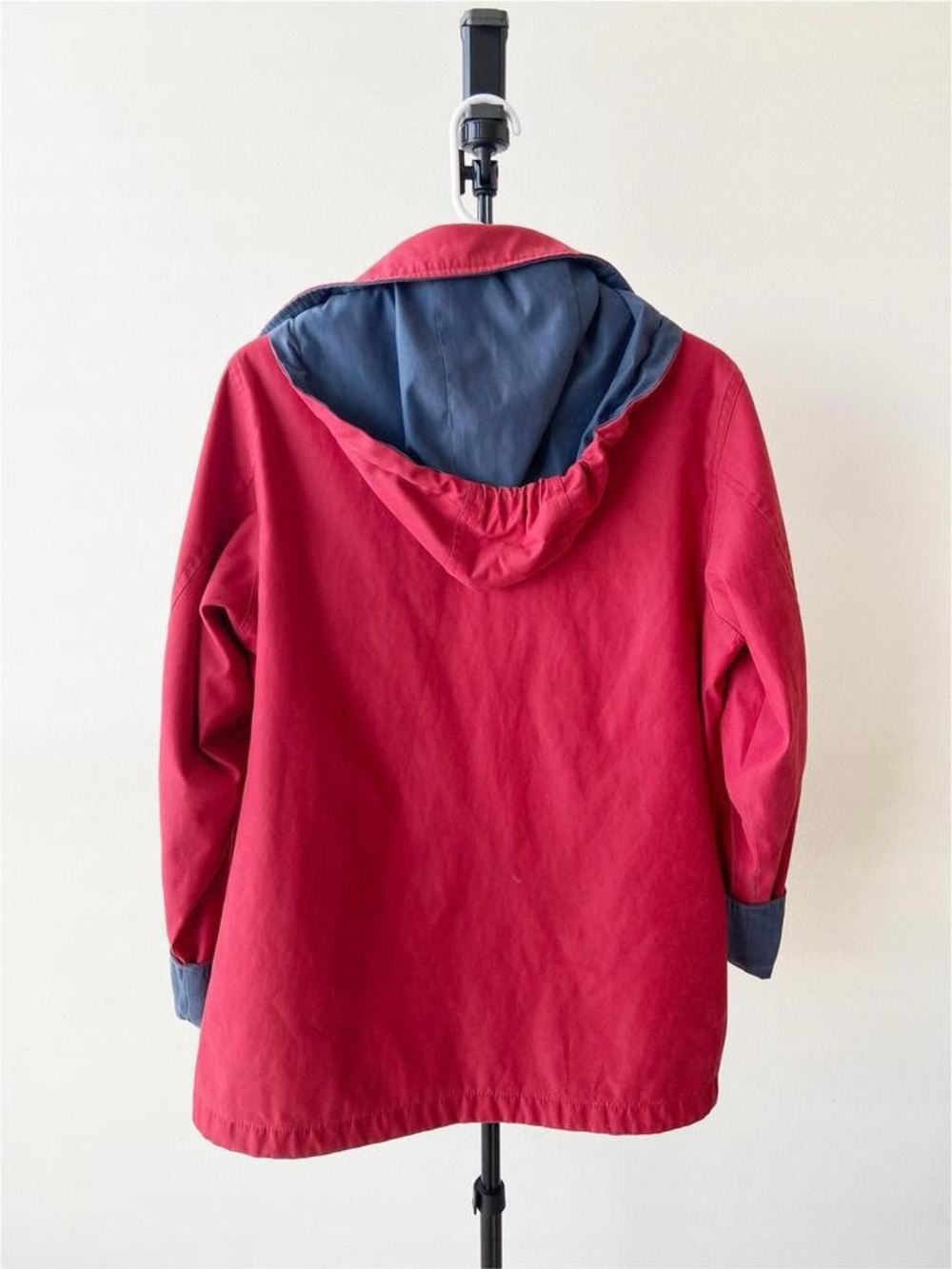 Bernardo Red Utility Hooded Jacket with Blue Trim Size S - Picture 3 of 4